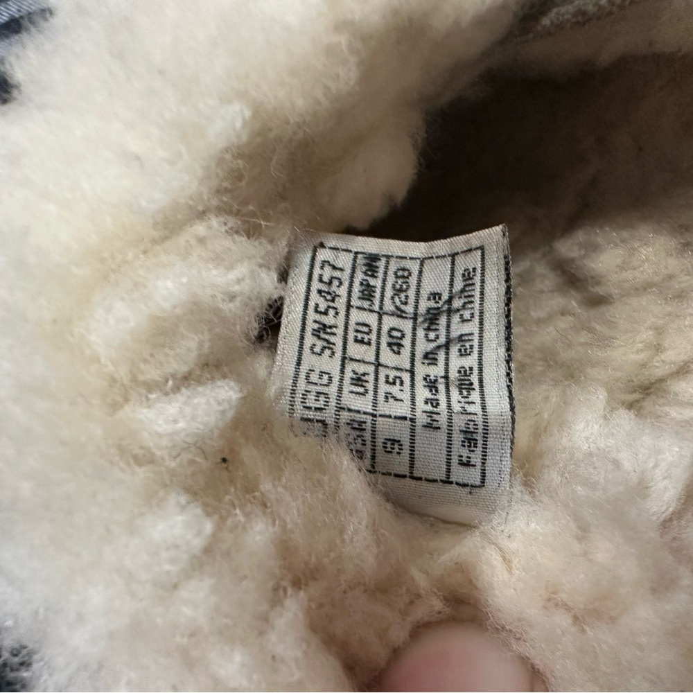 UGG Tan Suede Mules with Cream Fur Lining - Picture 5 of 5